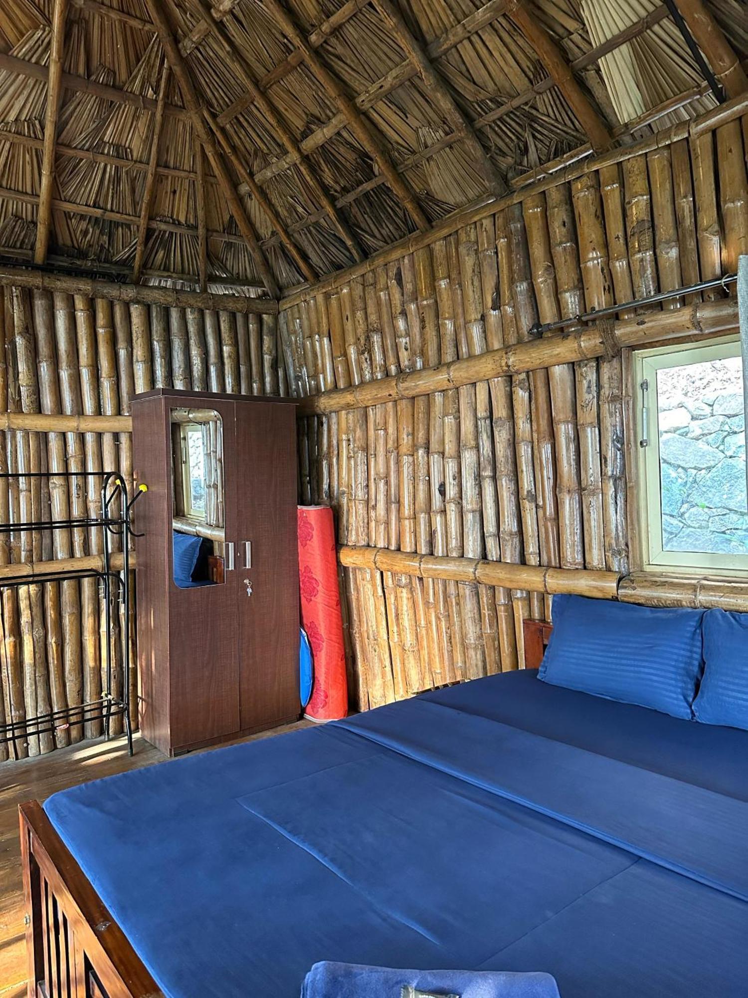 Sunset Valley Kerala Pool Resort - Serene Natural Forest Cottage Stay In Idukki With Sunrise & Sunset Panoramas, Natural Streams & Tranquil Summer Evenings Pīrmed Esterno foto